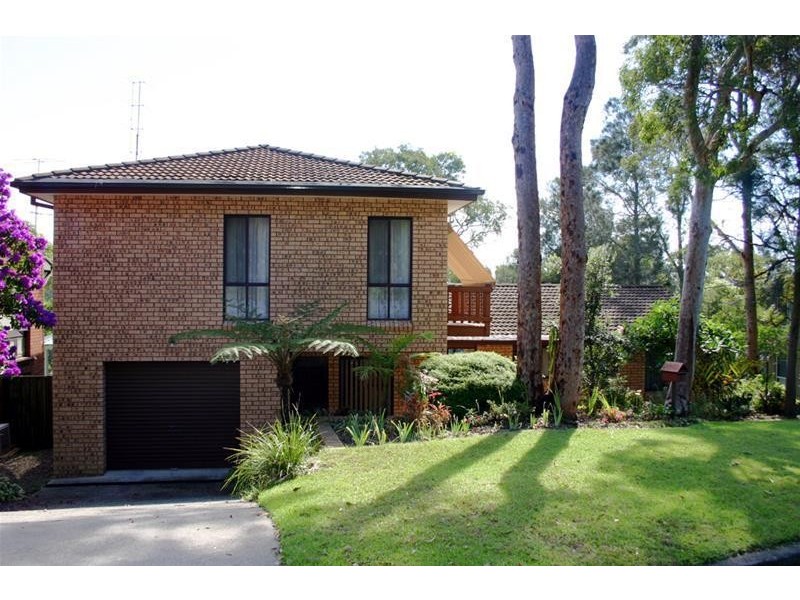 1/37 Macquarie Road, Mannering Park NSW 2259