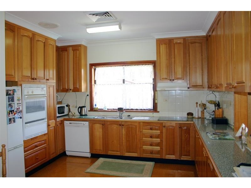 1/37 Macquarie Road, Mannering Park NSW 2259