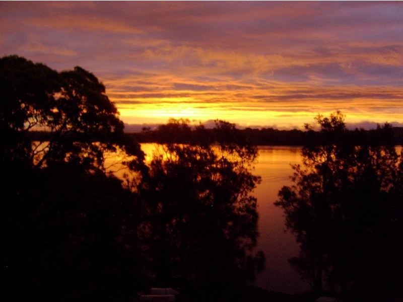 1/37 Macquarie Road, Mannering Park NSW 2259