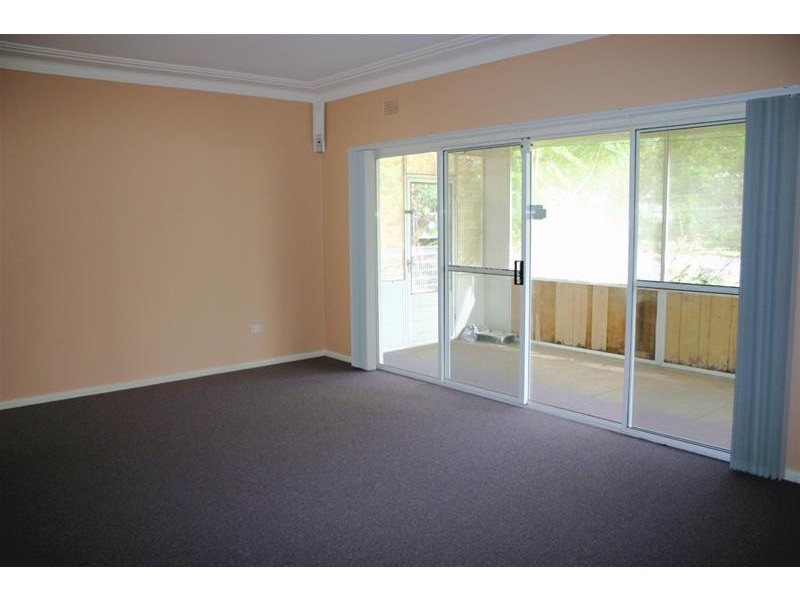 56 Vales Road, Mannering Park NSW 2259