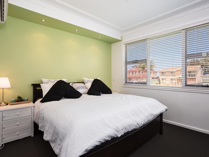 83 Diamond Head Drive, Budgewoi NSW 2262