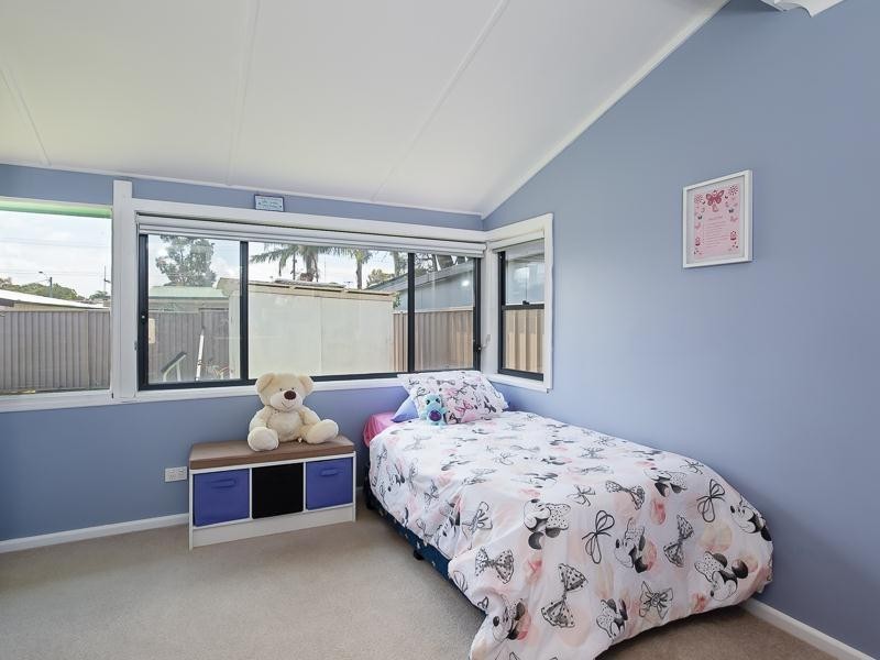 83 Diamond Head Drive, Budgewoi NSW 2262