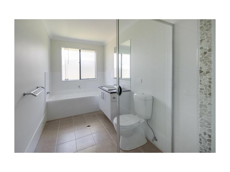 5 Mornington Circuit, Gwandalan NSW 2259