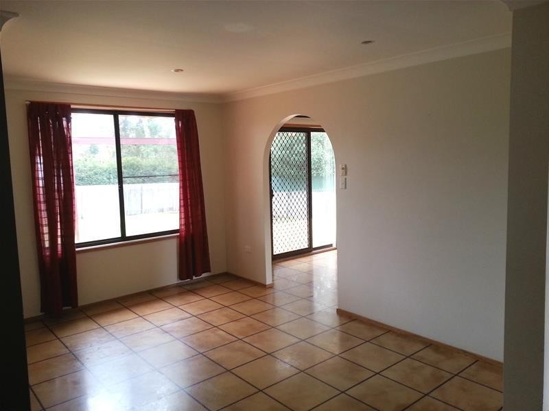 6 Barega Close, Buff Point NSW 2262