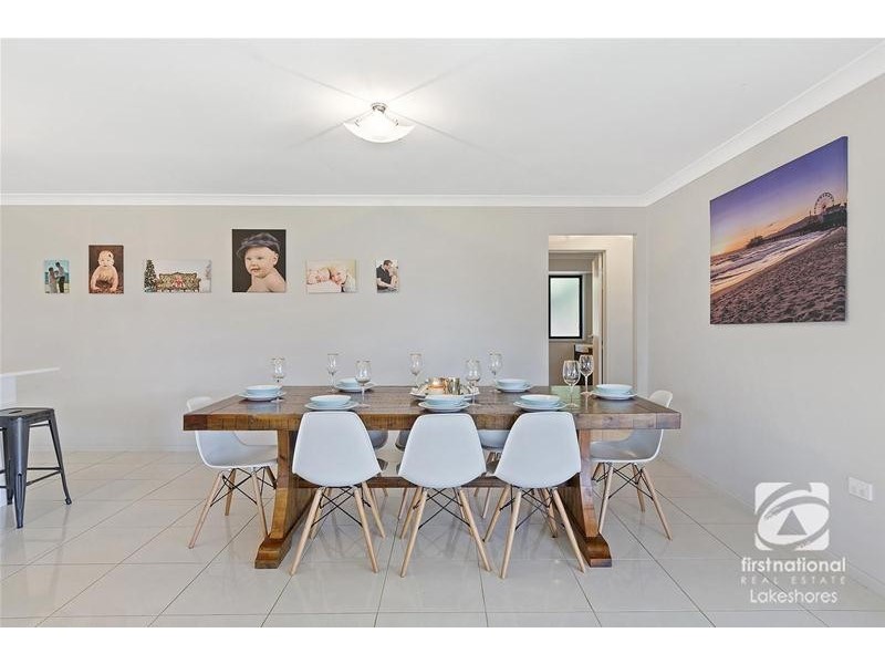 22 Tradewinds Avenue, Summerland Point NSW 2259