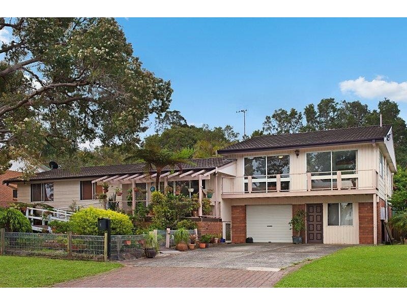 1 Kamilaroo Avenue, Lake Munmorah NSW 2259