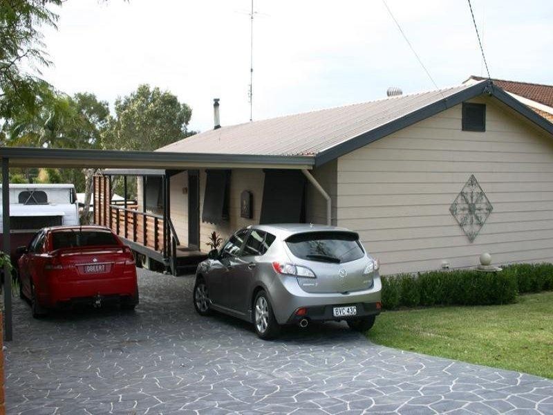 36 Anembo Avenue, Summerland Point NSW 2259