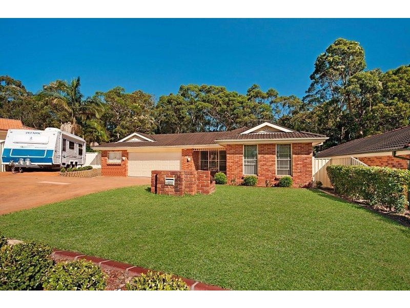 12 Anchorage Circle, Summerland Point NSW 2259