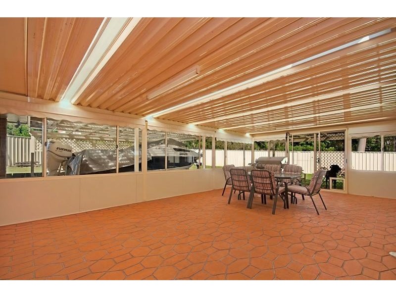 12 Anchorage Circle, Summerland Point NSW 2259