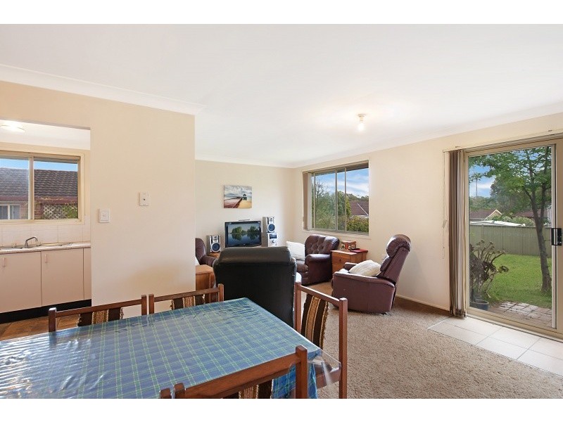24 Scenic Circle, Budgewoi NSW 2262