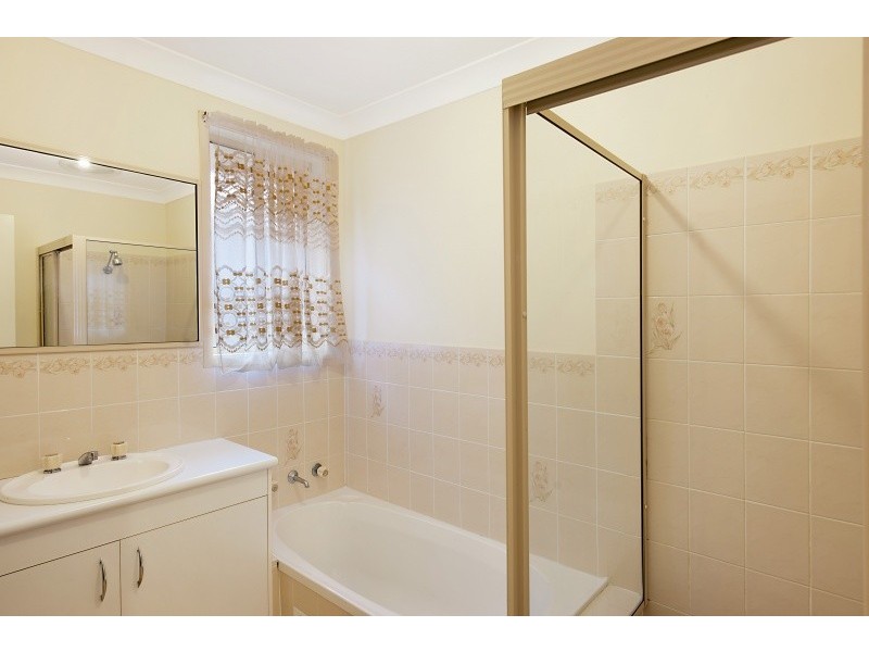 24 Scenic Circle, Budgewoi NSW 2262