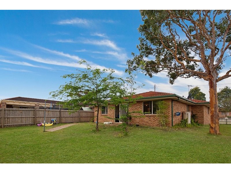 24 Scenic Circle, Budgewoi NSW 2262