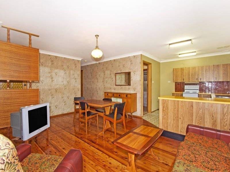 77 Cams Boulevard, Summerland Point NSW 2259