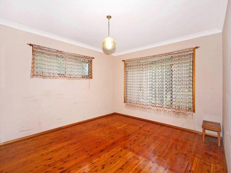 77 Cams Boulevard, Summerland Point NSW 2259