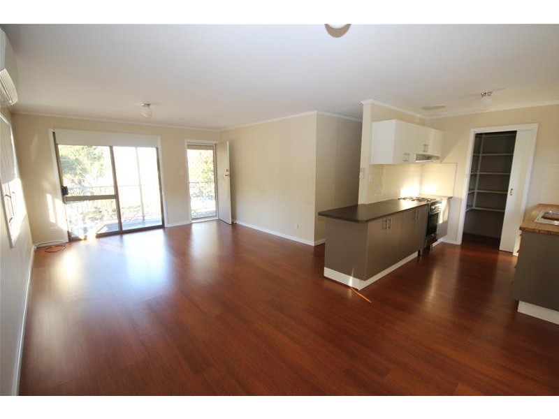 73 Winbin Crescent, Gwandalan NSW 2259