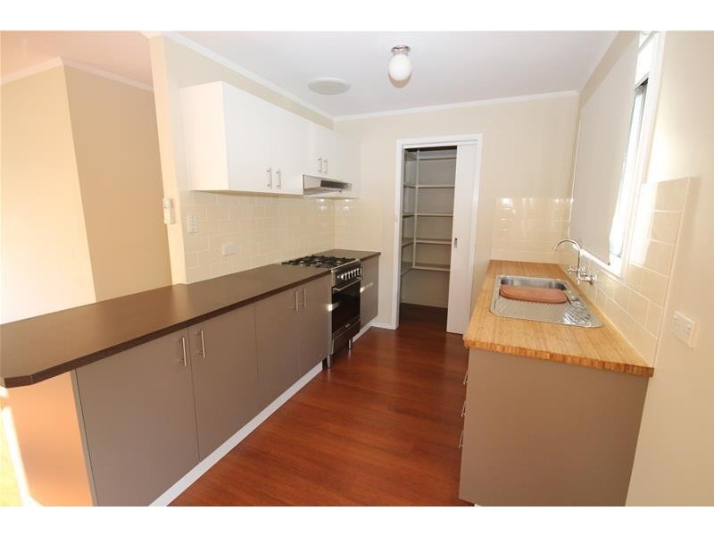 73 Winbin Crescent, Gwandalan NSW 2259