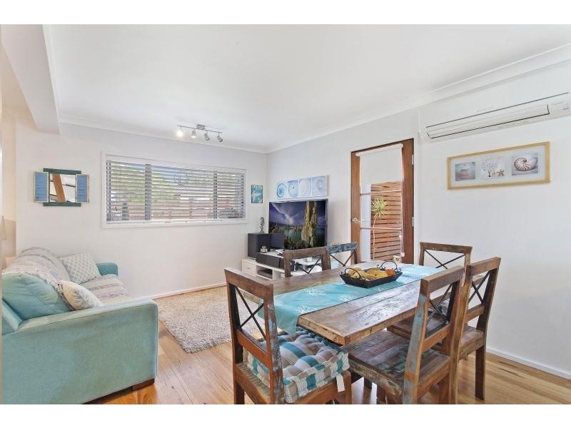 11 Goorawin Street, Gwandalan NSW 2259