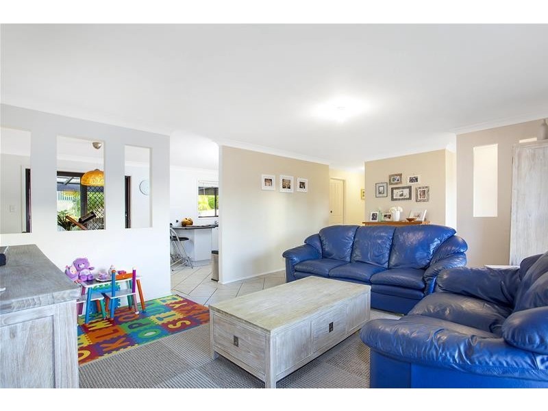 115 Terence Avenue, Lake Munmorah NSW 2259