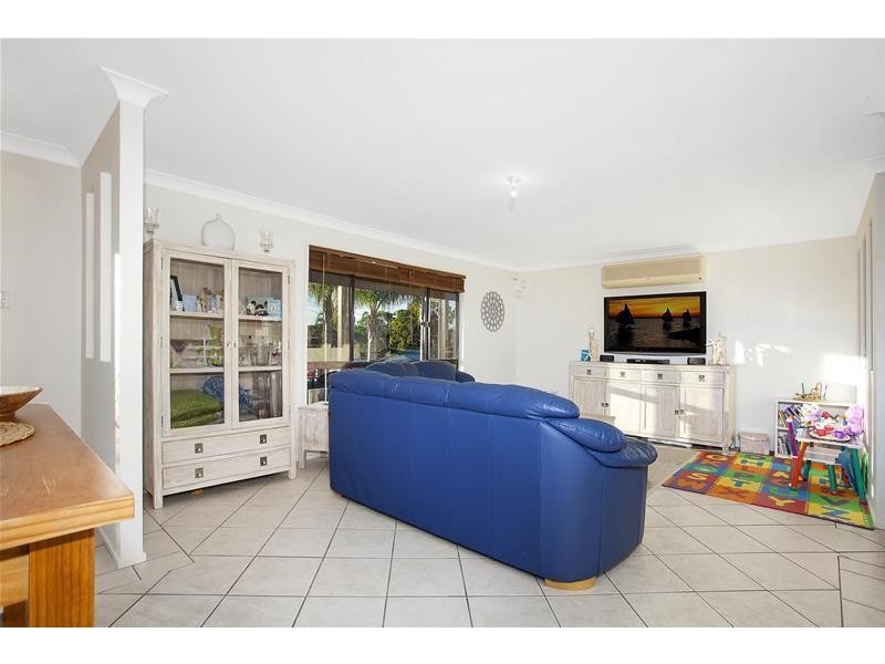 115 Terence Avenue, Lake Munmorah NSW 2259