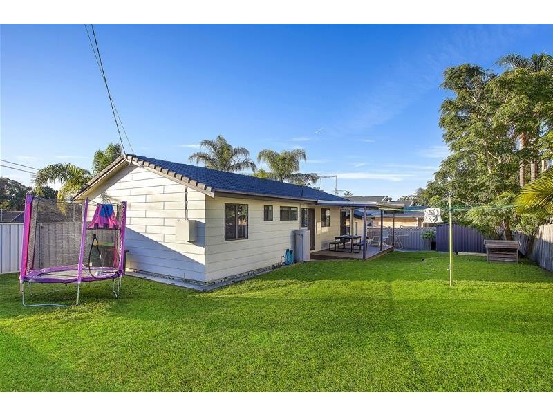 115 Terence Avenue, Lake Munmorah NSW 2259