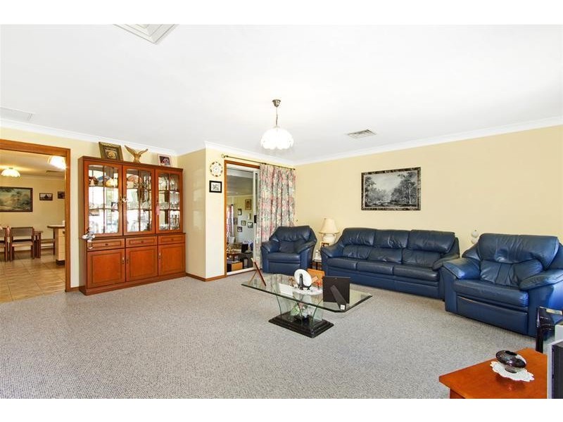 98 Catherine Street, Mannering Park NSW 2259