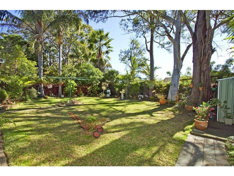 98 Catherine Street, Mannering Park NSW 2259