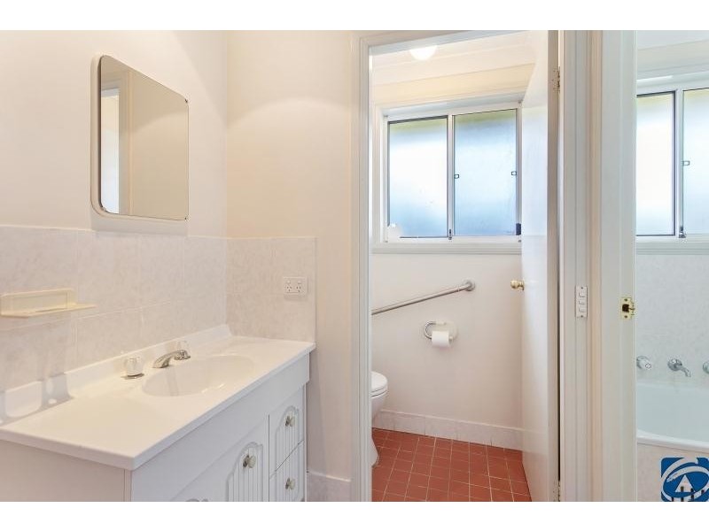 34 Nirringa Road, Summerland Point NSW 2259