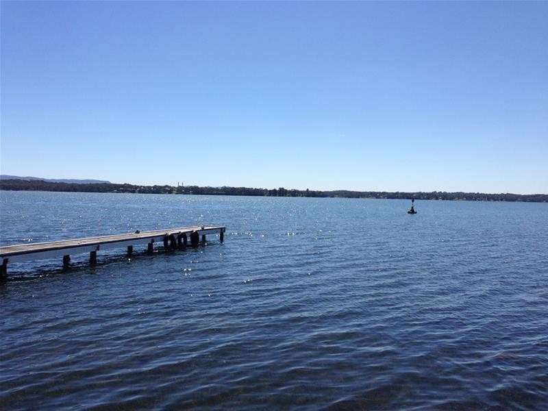 10 Scott Road, Mannering Park NSW 2259