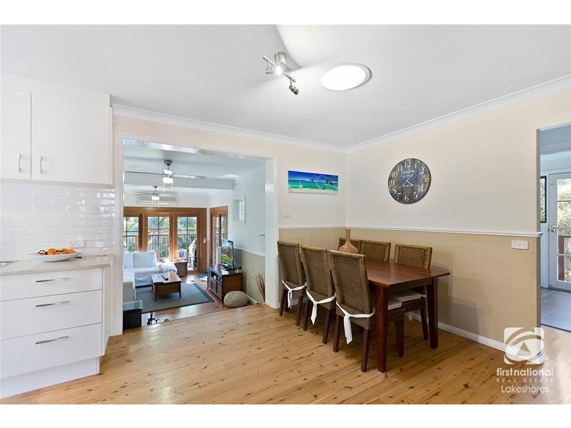 27 Billbabourie Road, Gwandalan NSW 2259