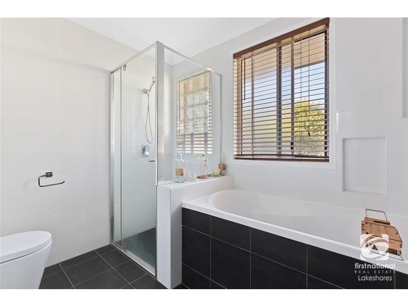 27 Billbabourie Road, Gwandalan NSW 2259