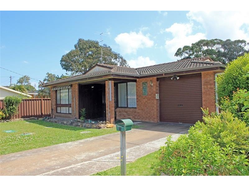 8 Clark Road, Noraville NSW 2263