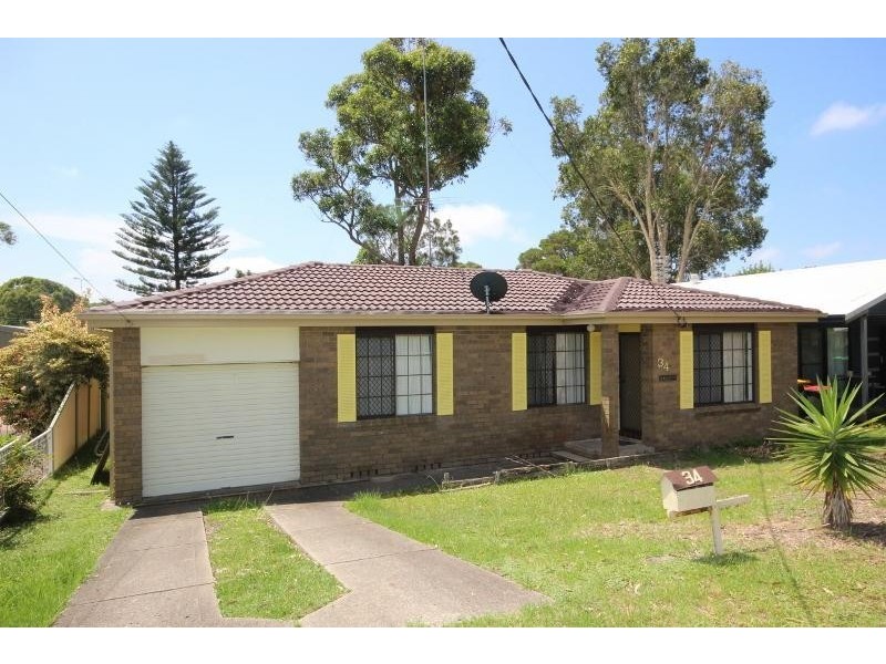 34 Campbell Parade, Mannering Park NSW 2259