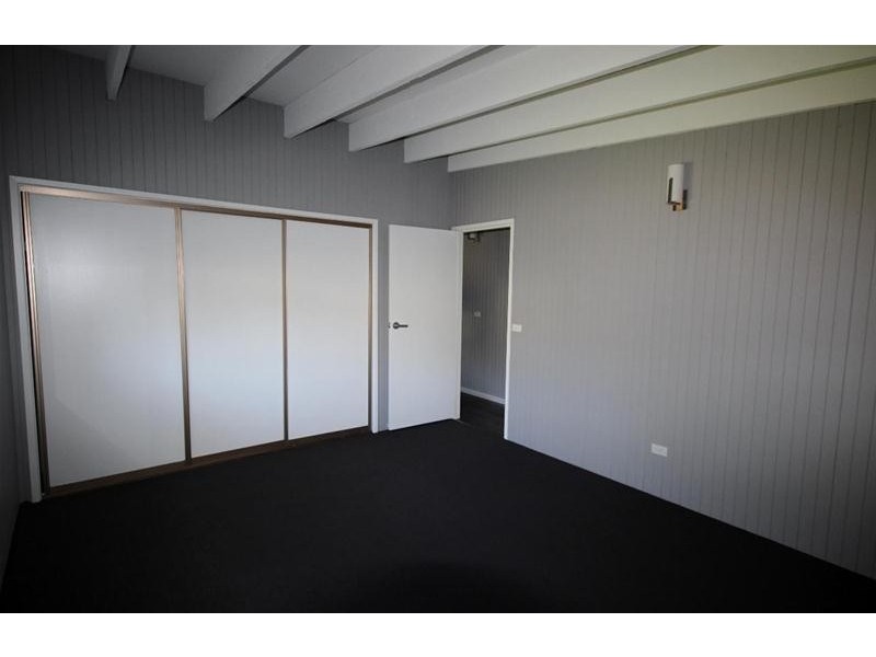 46 Catherine Street, Mannering Park NSW 2259