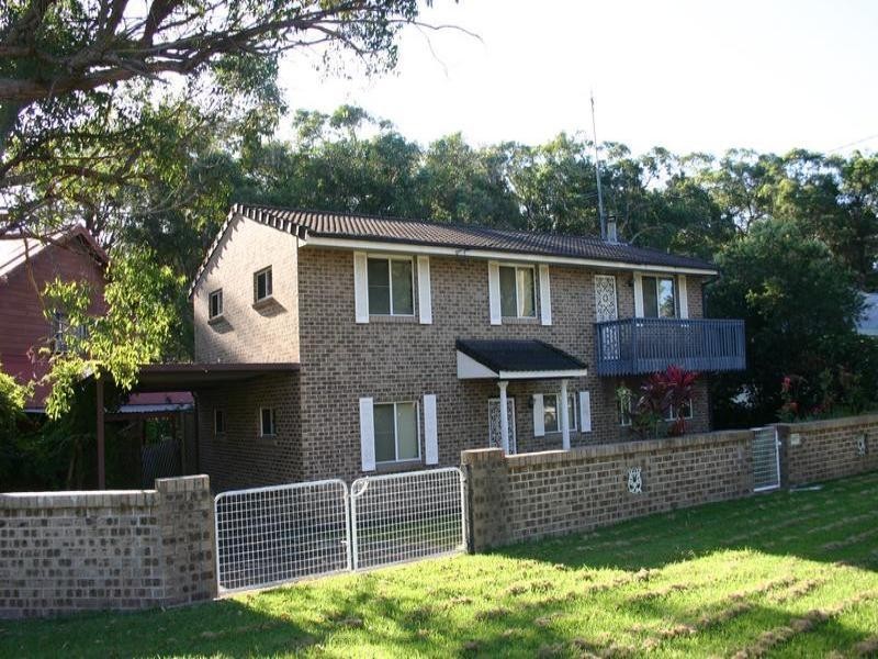 2 Cudgee Avenue, Summerland Point NSW 2259