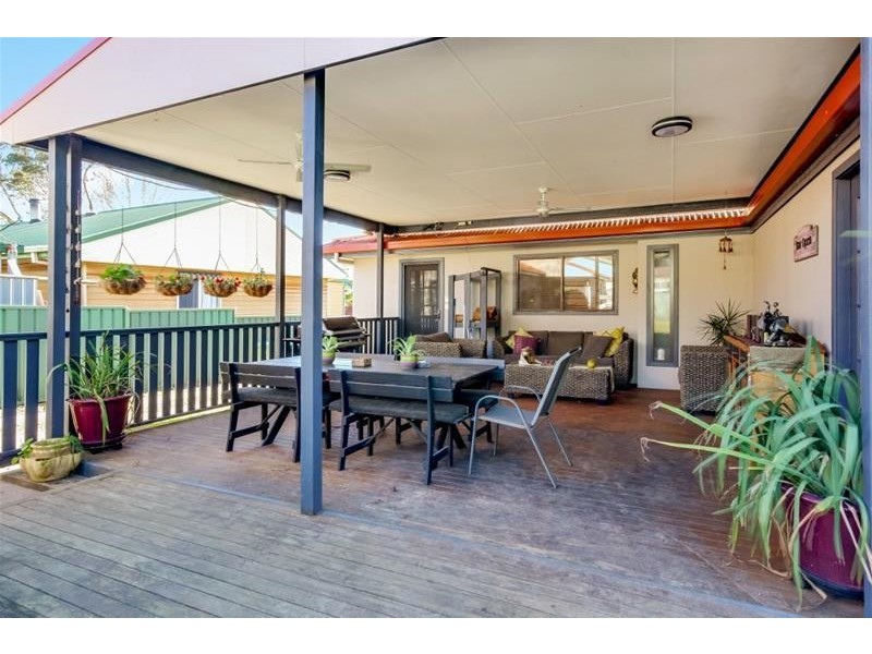 41 Catherine Street, Mannering Park NSW 2259