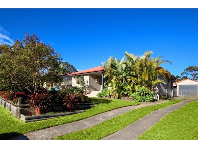 41 Catherine Street, Mannering Park NSW 2259