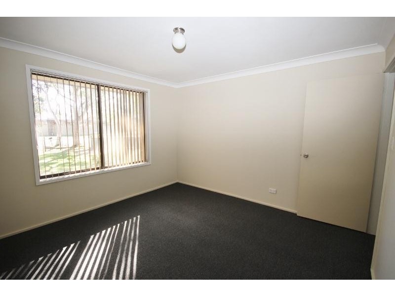 37 Murrumbong Road, Summerland Point NSW 2259