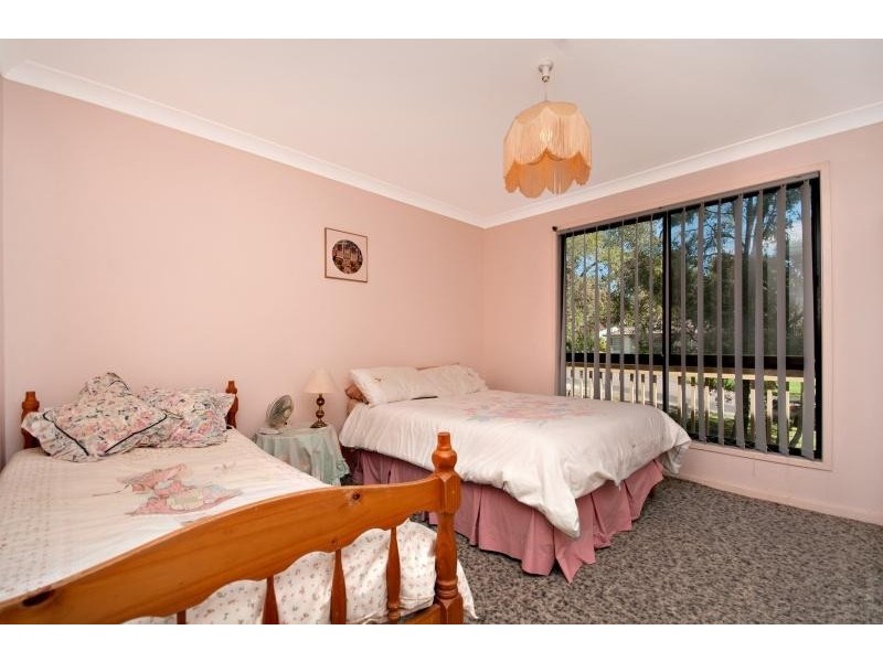 2 Elabana Avenue, Chain Valley Bay NSW 2259