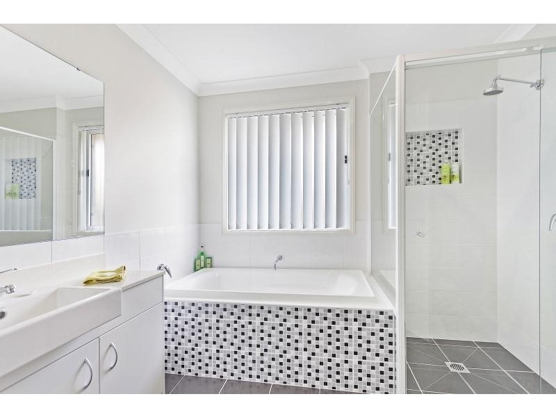 3 Seabreeze Close, Gwandalan NSW 2259