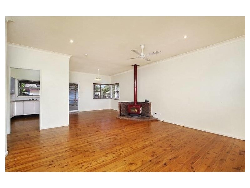 80 Kullaroo Road, Summerland Point NSW 2259