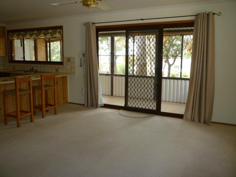 68 Kullaroo Road, Summerland Point NSW 2259