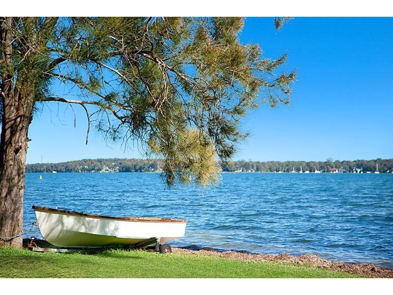 159 Kullaroo Road, Summerland Point NSW 2259