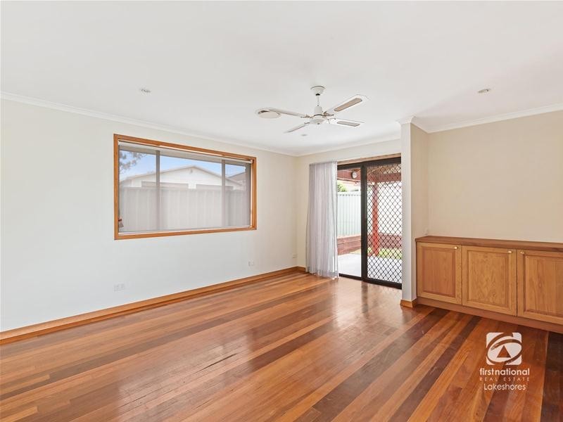 5 Harwood Close, Mannering Park NSW 2259