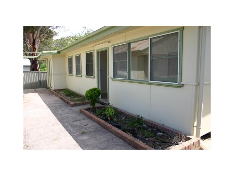 55 Vales Road, Mannering Park NSW 2259