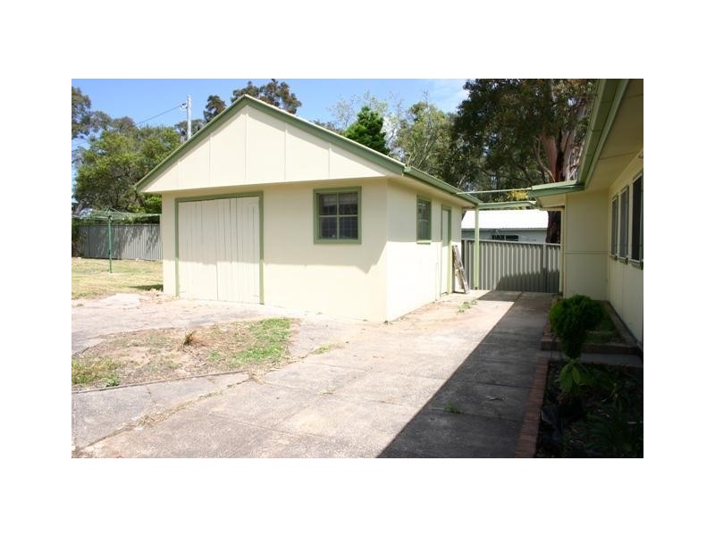 55 Vales Road, Mannering Park NSW 2259