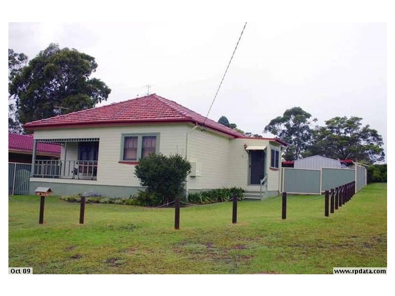 1 Grace Street, Mannering Park NSW 2259