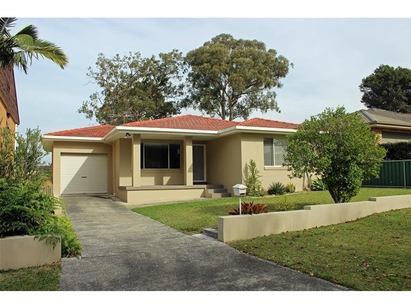 68 Gymea Crescent, Mannering Park NSW 2259