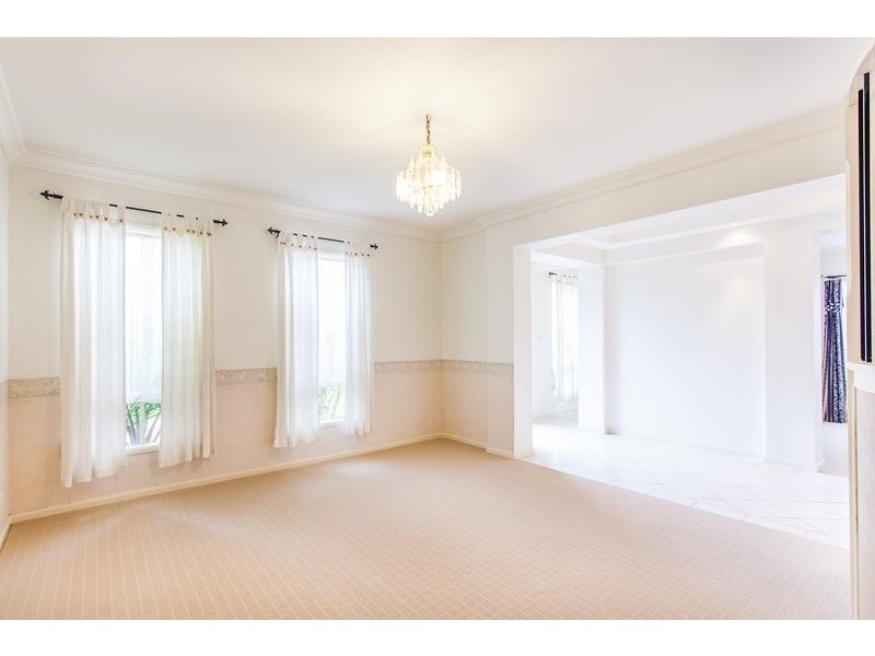 7 Daintree Crescent, Blue Haven NSW 2262