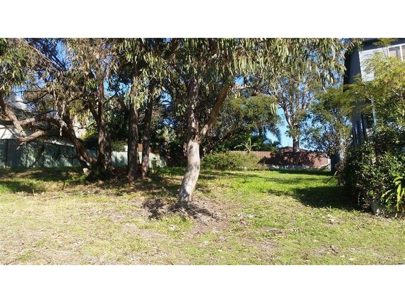 12 Eucla Road, Gwandalan NSW 2259