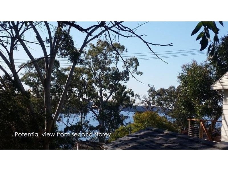 12 Eucla Road, Gwandalan NSW 2259